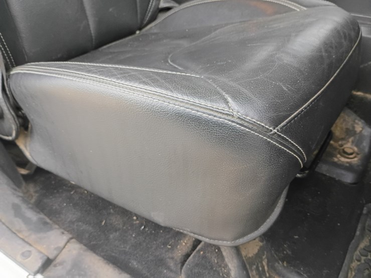 2015-jeep-wrangler-image-36