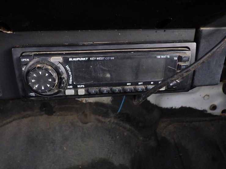 1992-jeep-wrangler-image-31