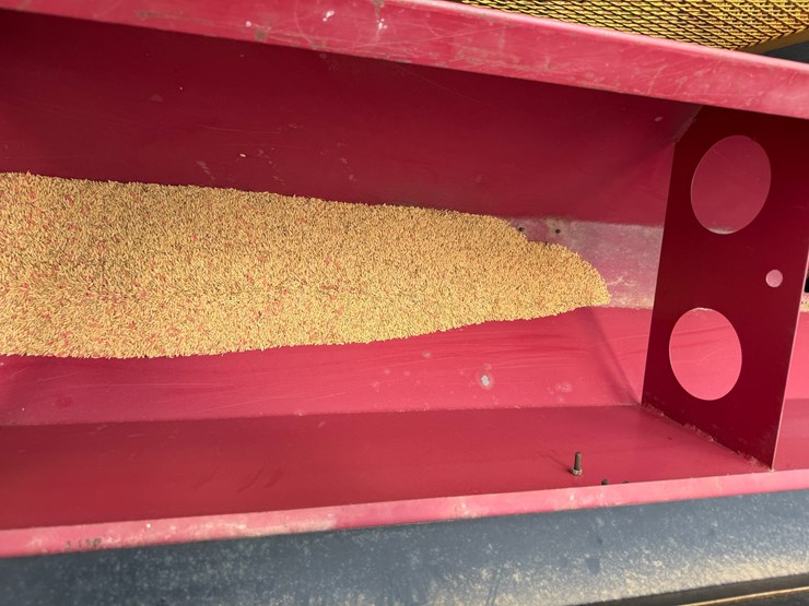 #45251-•-scotts-levee-packer-with-w&a-seeder-image-42