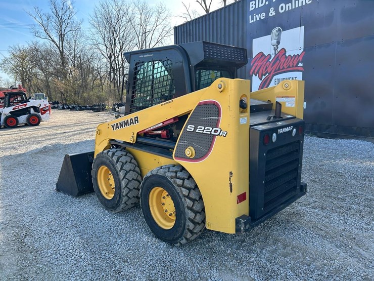 yanmar-s220r-image-2