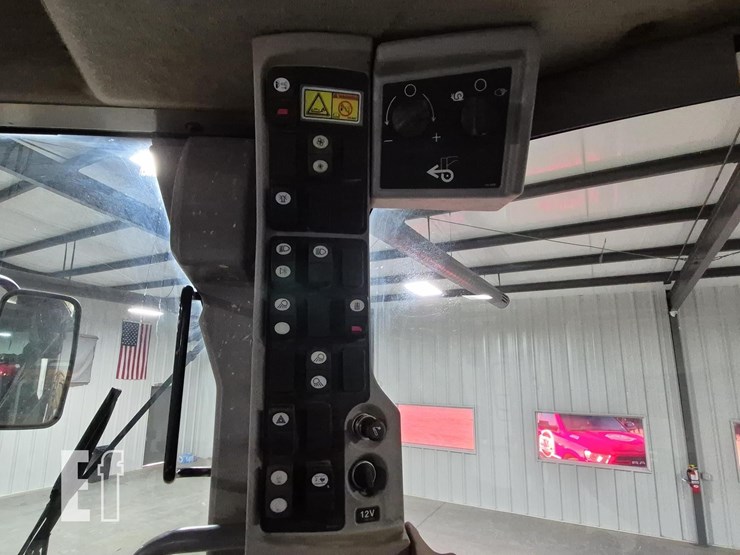 2009-caterpillar-120m-image-20