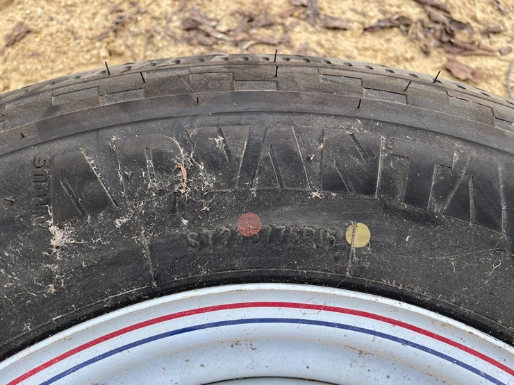 #7545-•-advantage-brand-trailer-tire-on-rim-image-6
