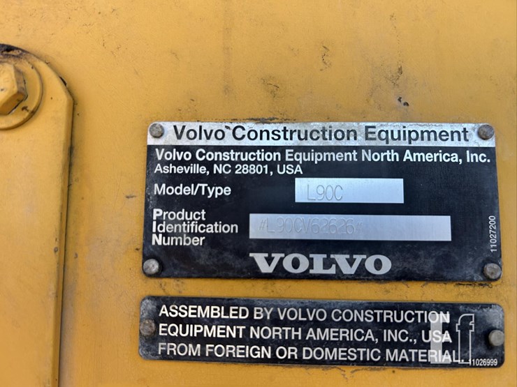 1997-volvo-l90c-image-15