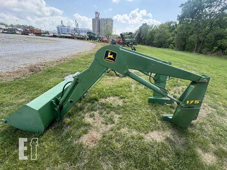 john-deere-175-image-8