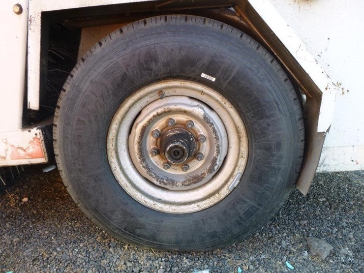 2004-barber-towable-road-rake-200-image-7