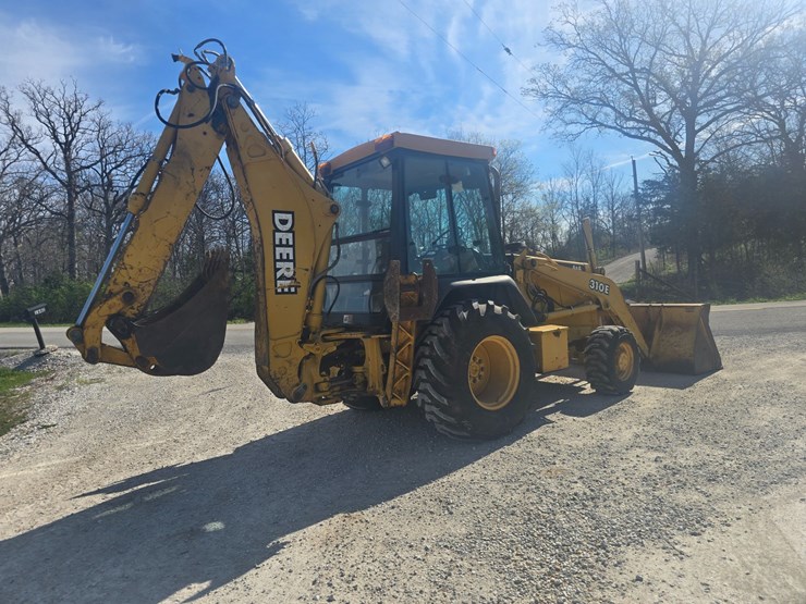 deere-310e-image-12