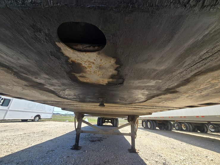 2012-great-dane-van-trailer-image-33