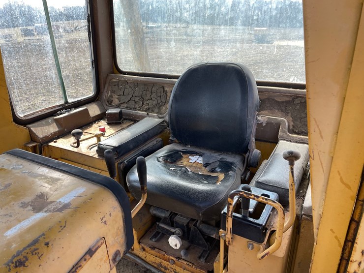 komatsu-d85p-image-45