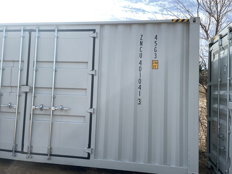 #112-•-40'-high-cube-multi-door-shipping-container-image-3