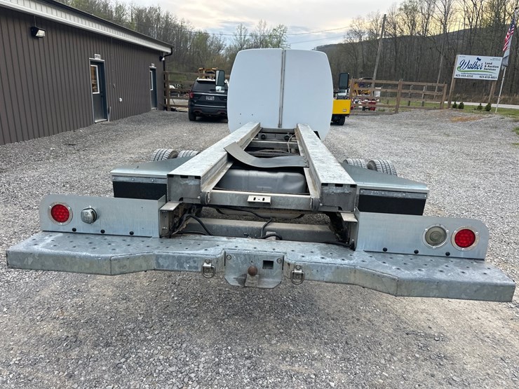 2011-ford-e450-image-6