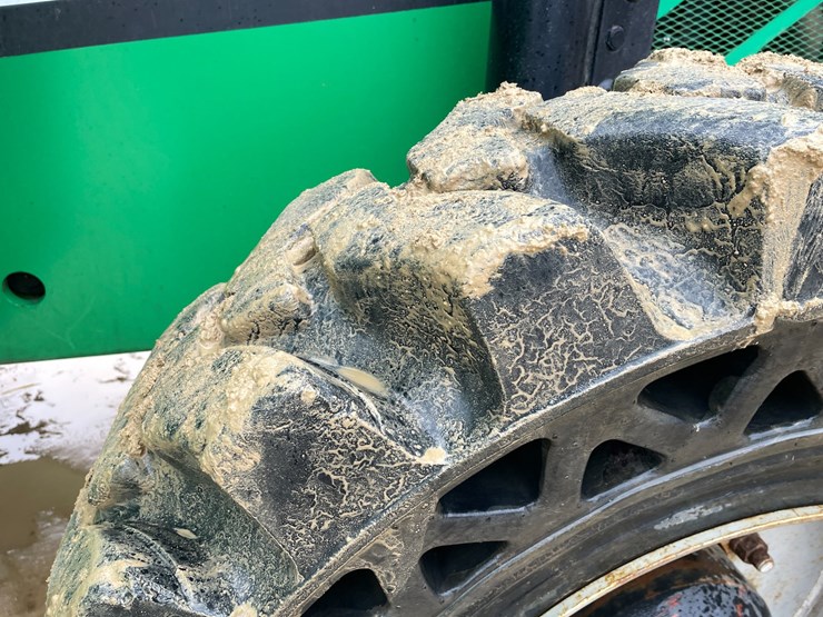 2014-sky-trak-6042-image-70