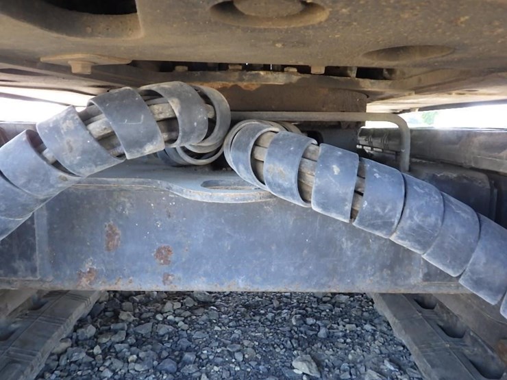 bobcat-hydraulic-excavator-image-12