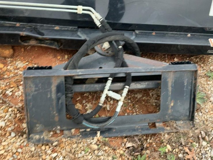 #177-•-2017-quick-attach-84"-angle-broom-image-5