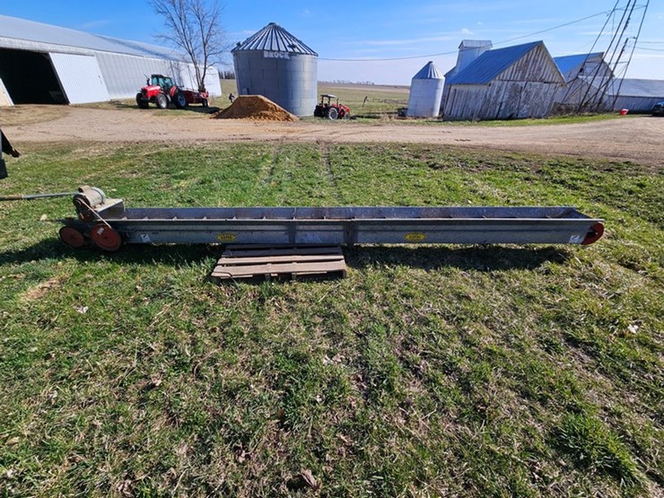 #559-•-loyal-20'-elevator-image-4