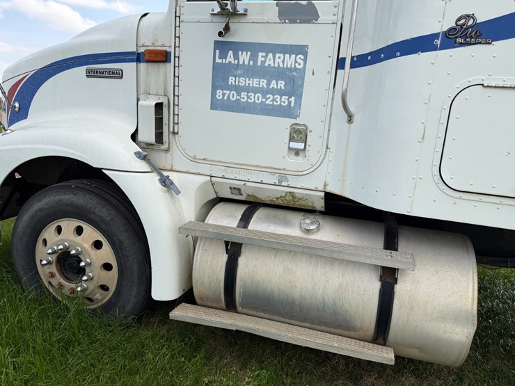 2000-international-9200-image-33