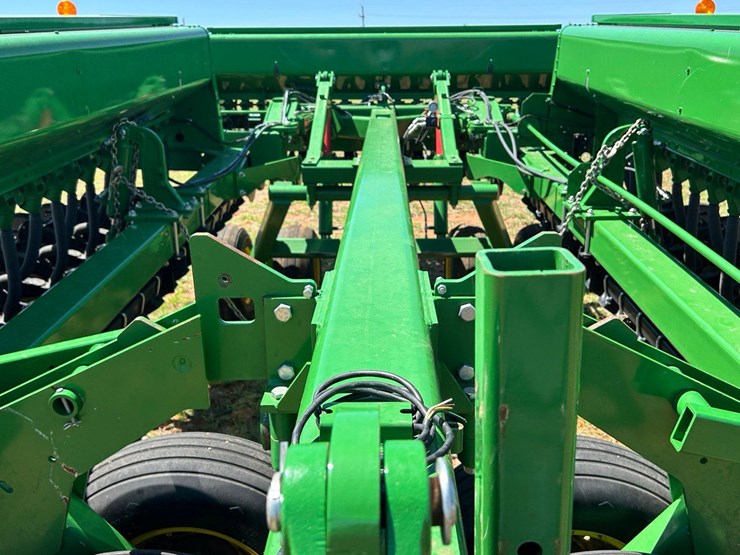 2022-john-deere-455-image-9
