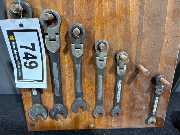 #749-•-set-of-craftsman-hand-ratchet-wrenches-image-2