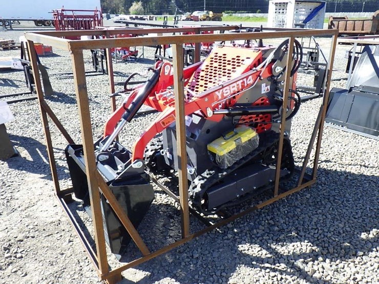 2026-agt-ysrt14-skid-steer-tracked-loader-image-1