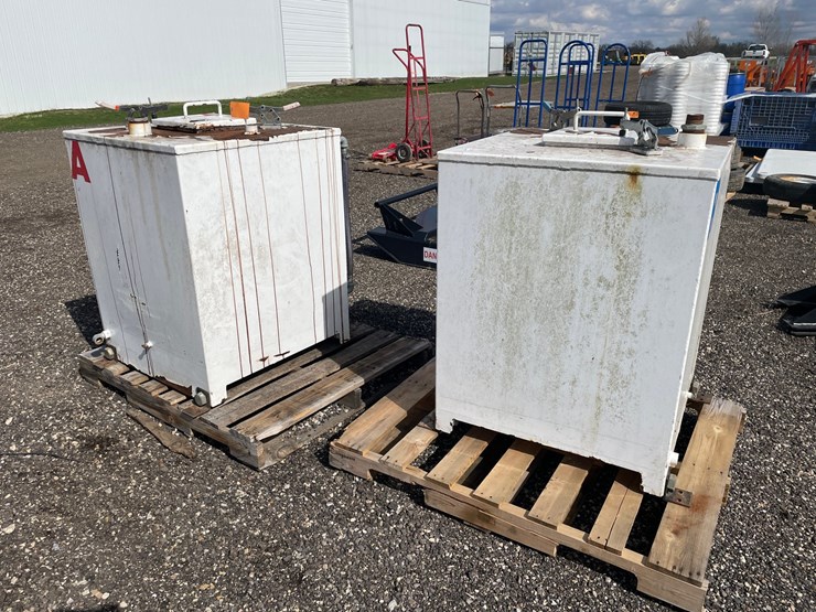 #3346-•-(2)-jacket-polyurethane-tanks-image-6