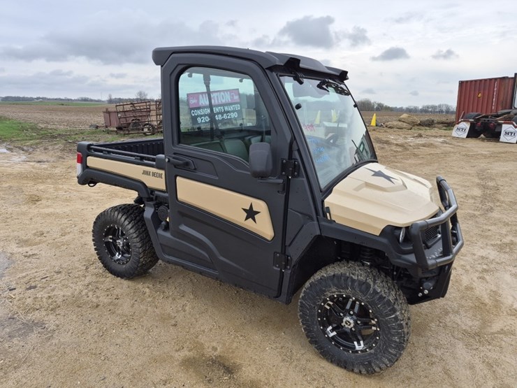 john-deere-gator-image-4