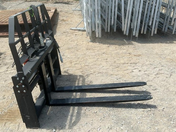 #178-•-hydraulic-forks-image-3