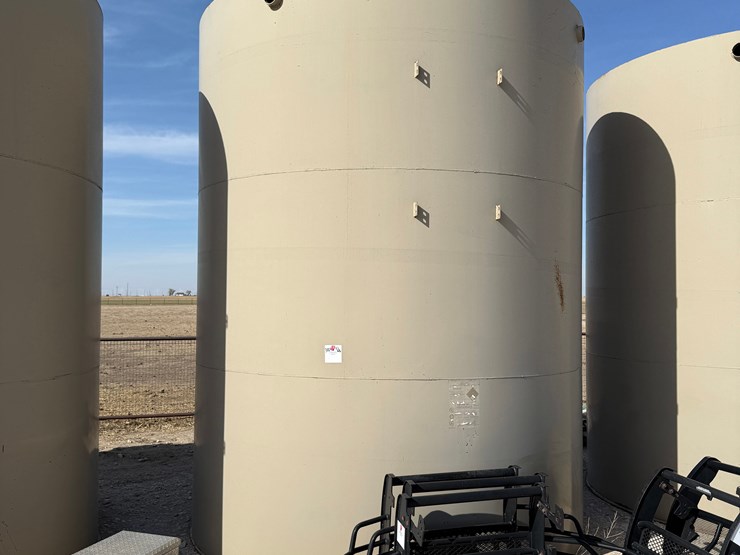 2007-crall-products-12’-dia-x-15’-h-300-bbl-crude-oil-storage-tank-image-5