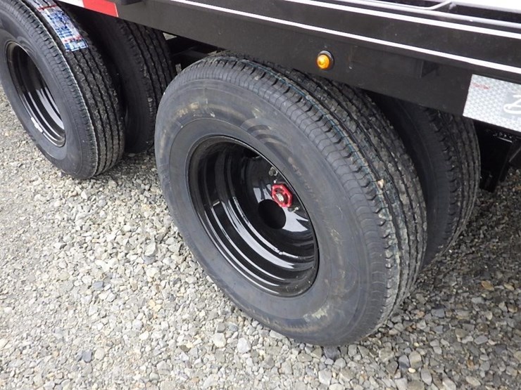 2026-delta-26'-t/a-tilt-deck-trailer-image-18