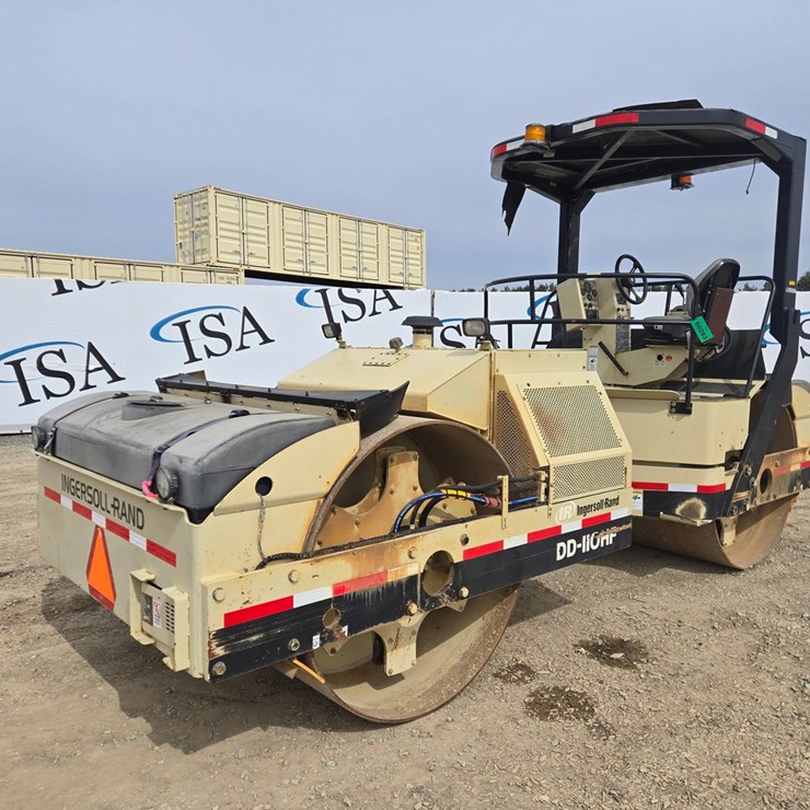 2002 INGERSOLL-RAND DD110HF