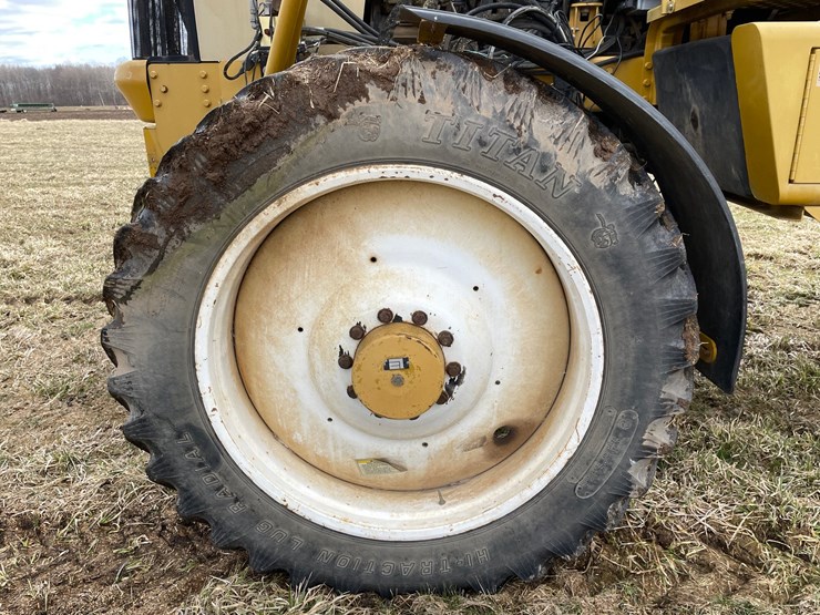 #5514-•-agco-rogator-u1264c-ag-chem-sprayer-image-32