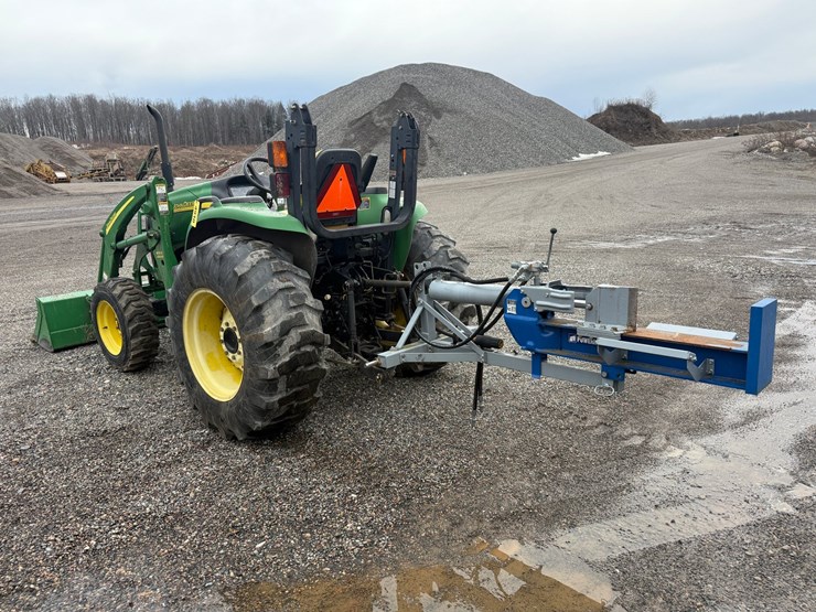 john-deere-4120-image-3