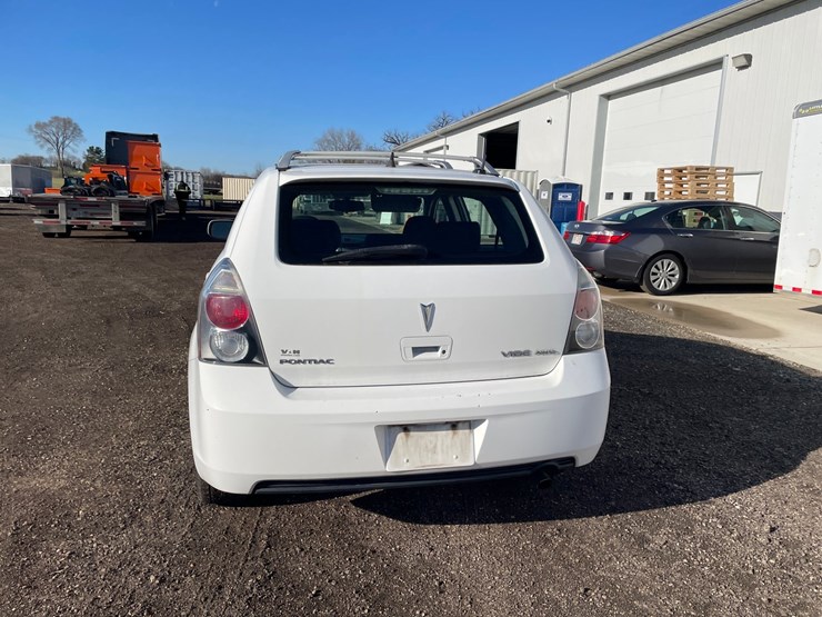 #2849-•-2008-pontiac-vibe-awd-hatchback-(has-wi-title)-image-6