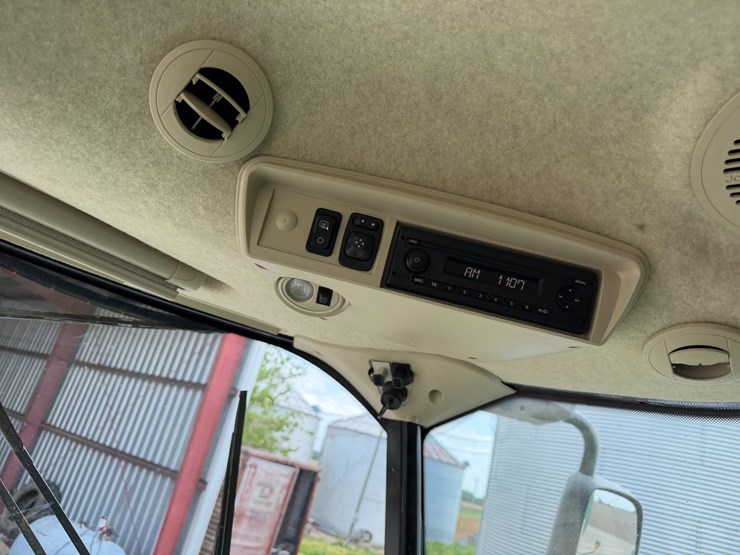 2018-john-deere-s770-image-93