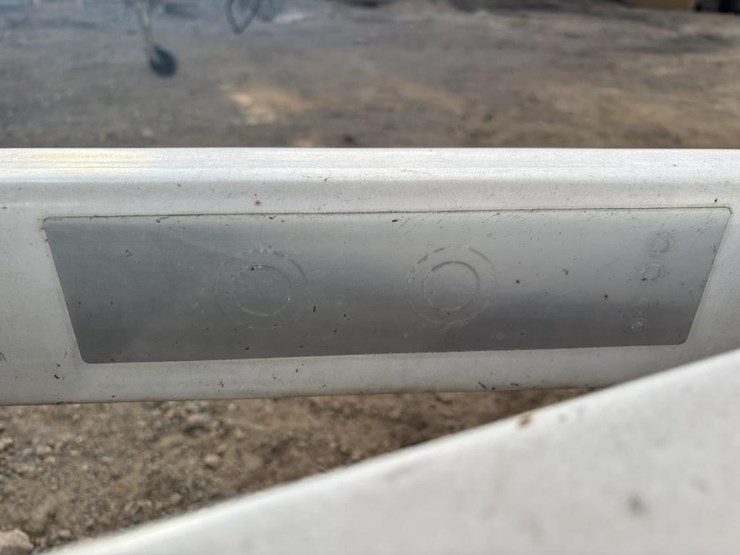 1999-unknown-trailer-image-40