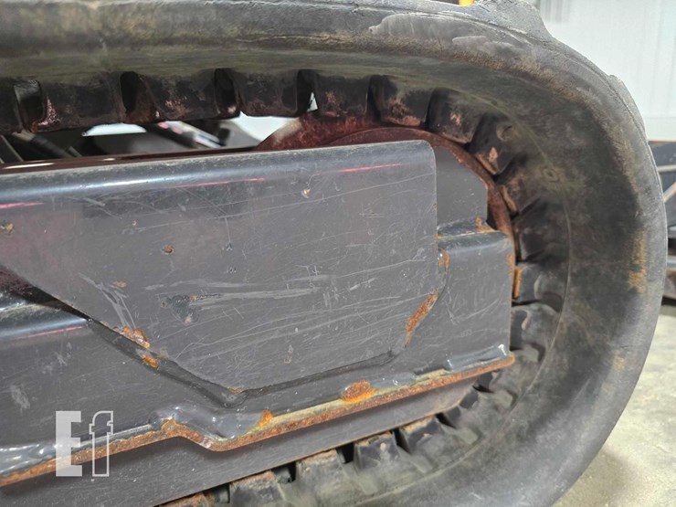 2022-bobcat-e20-image-35