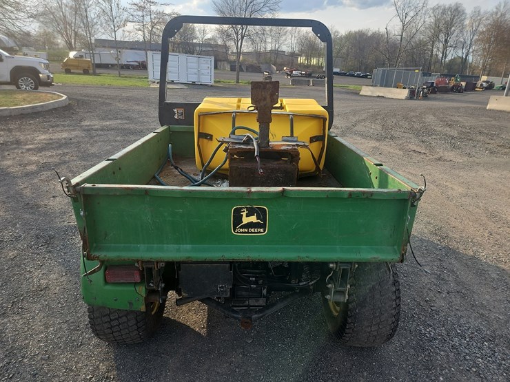 john-deere-progator-2030-image-4