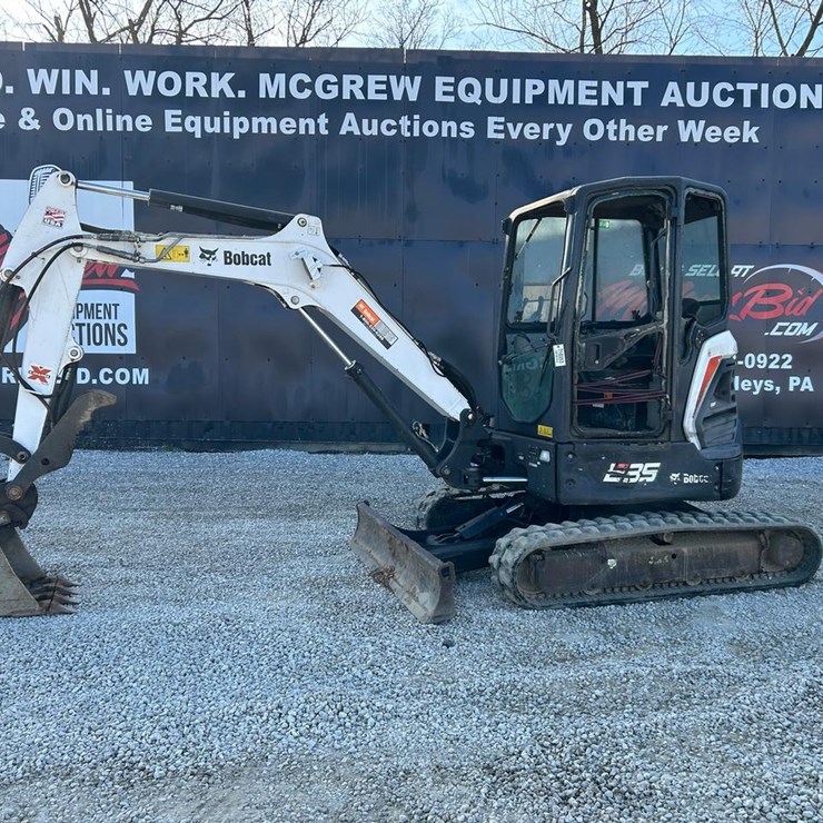 2018 BOBCAT E35i