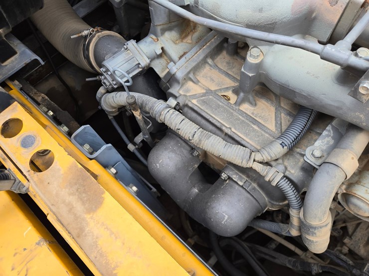 deere-470g-lc-image-44