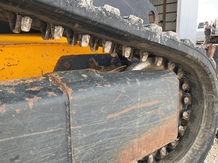 2021-jcb-215t-image-39