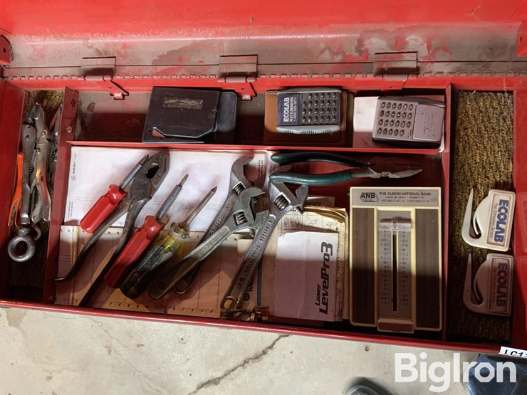 toolboxes-with-tools-image-10