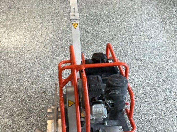 #105-•-husqvarna-soft-cut-150-concrete-saw-image-2