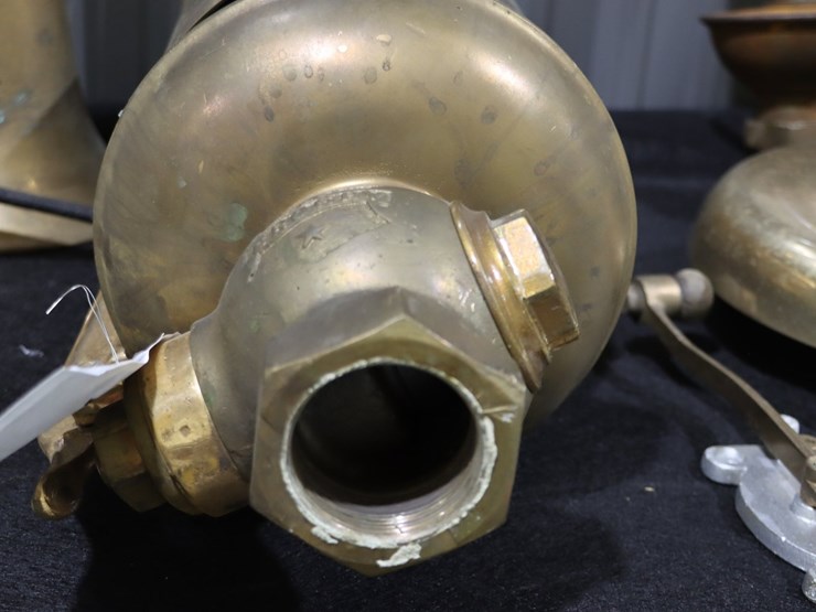 #81-•-brass-steam-whistle-with-handle-image-6