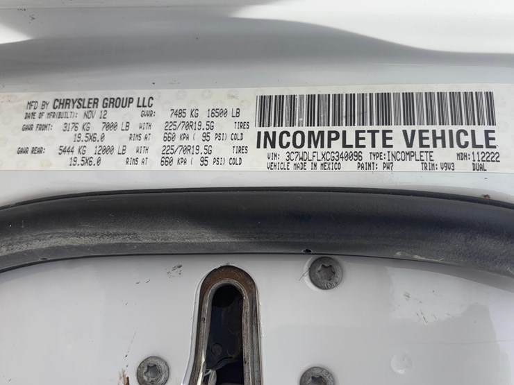 2013-ram-4500-hd-image-21