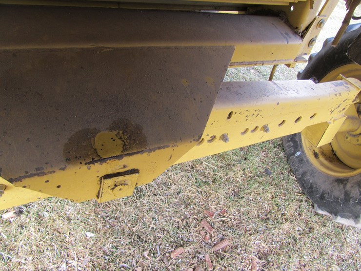 new-holland-tr96-image-20