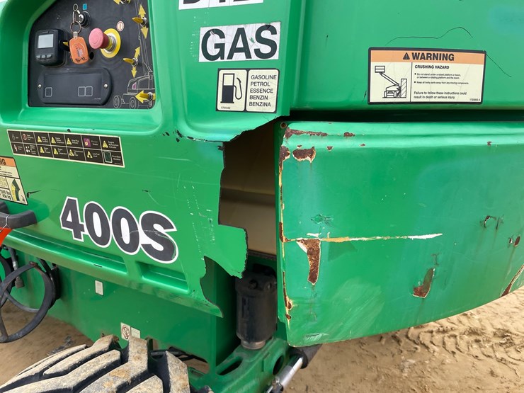 2016-jlg-400s-image-13