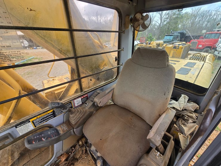 deere-892e-lc-image-49