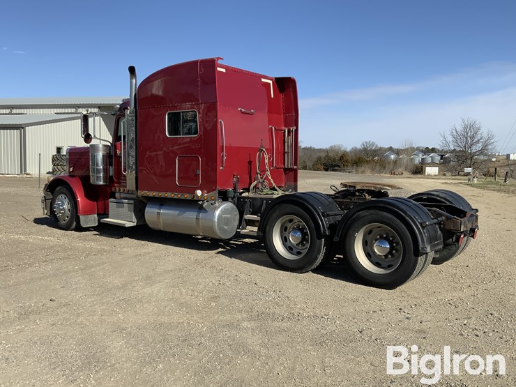 2006-peterbilt-379-image-7