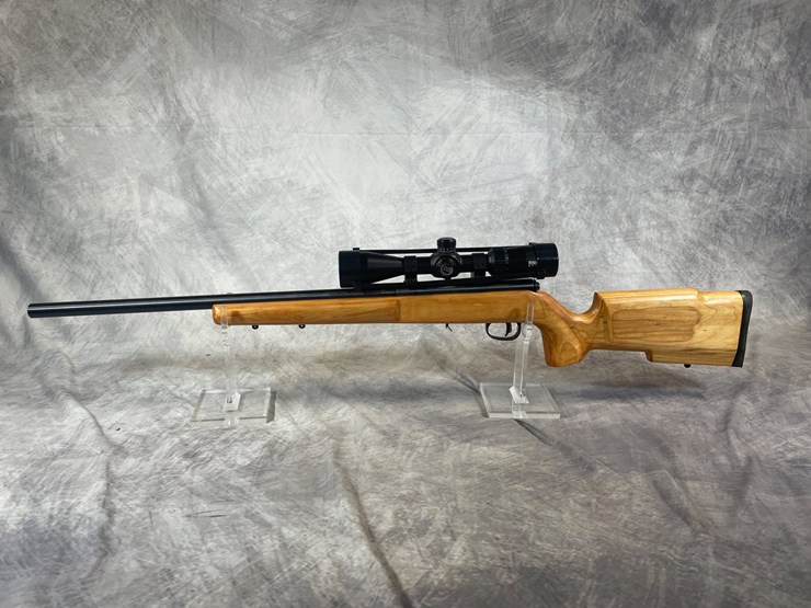 #1268-•-savage-93-fv,-22-wmr-bolt-action-rifle,-sn:-2121001,-(neenah,-wi)-image-2