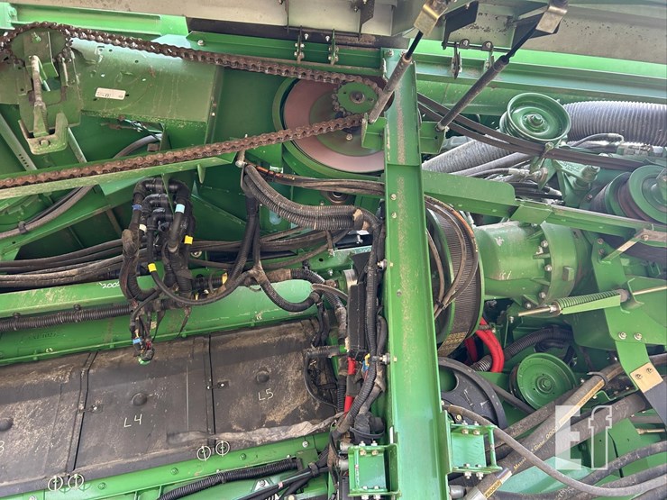 2012-john-deere-s690-image-14