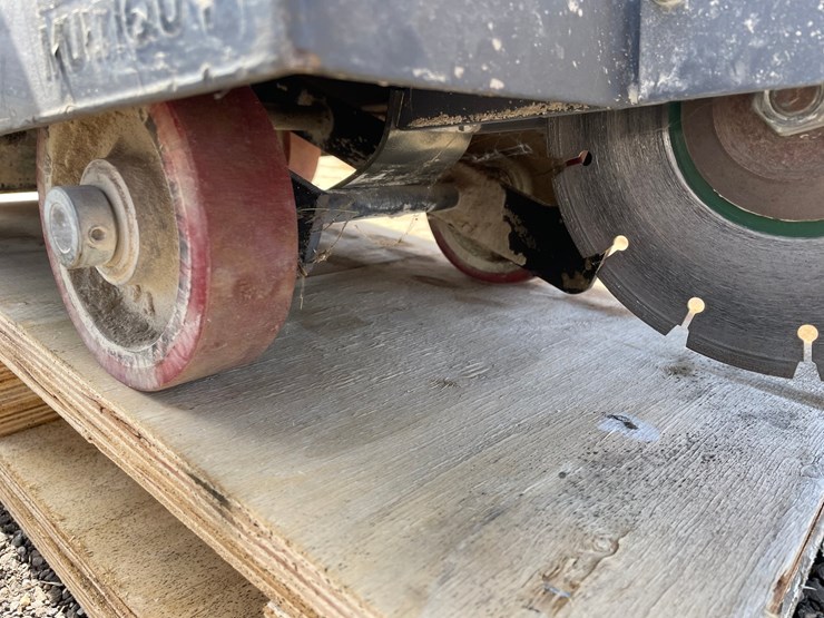 #3454-•-2014-multiquip-slab-saw-image-4