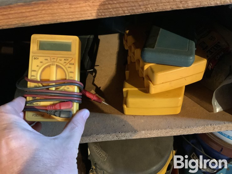 drill-bits,-tool-belt,-volt-meter-image-5